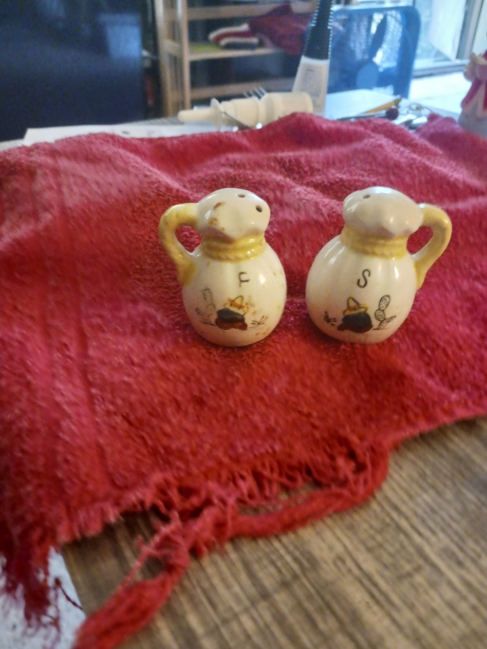 Ceramic Salt and Pepper Shaker Set with Yellow Handles